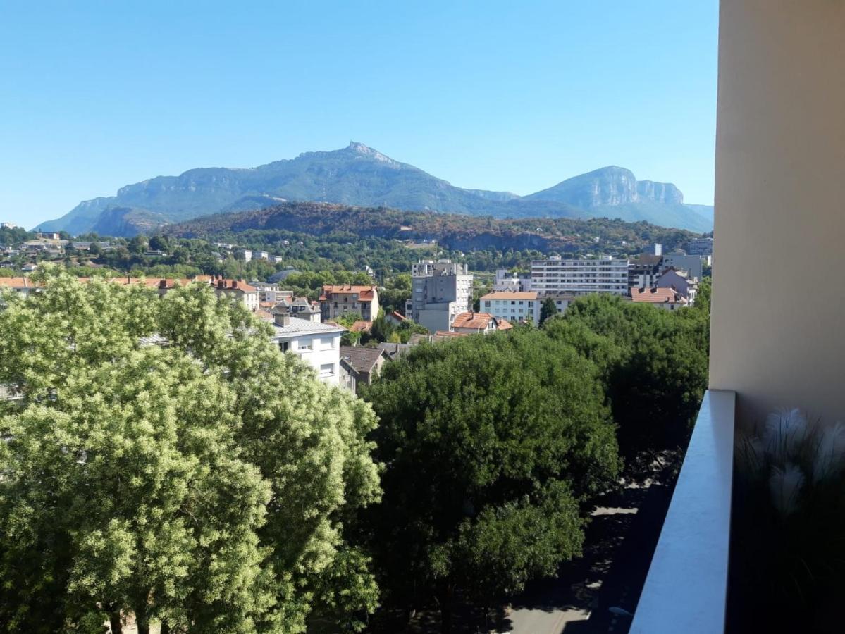 Gambetta Insolite Apartment Chambery Exterior photo
